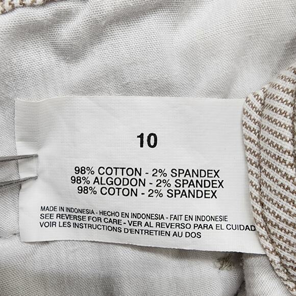 Gloria Vanderbilt Pants Womens 10 Tan White Striped Double Button Capri Cuffed - Picture 7 of 13